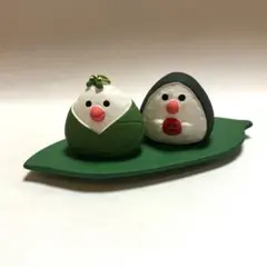 コンコンブル　新米おにぎり　木の葉皿