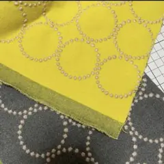 はぎれ ミナペルホネン 生地 dop タンバリン グレー イエロー