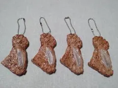 【値下げ中】食品サンプル　骨付きカルビ　骨付き肉　焼肉　 キーホルダー　チャーム