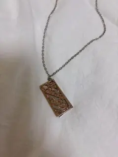 Item thumbnail for item b4f95c8e-93a3-4ee4-b2b1-c78aa504940e