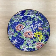 有田焼　精峰窯　花柄　大皿　と　古伊万里　御所車　青磁　2点まとめ