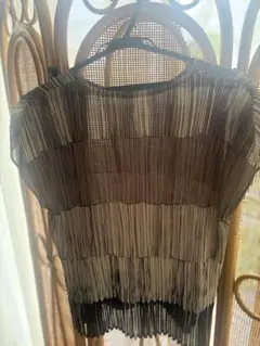 プリーツブラウス 【日本製・ストライプ・シアー素材】