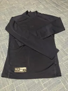 Under Armour アンダーシャツ⭐︎サイズMD⭐︎紺色