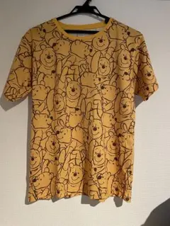 【新品・未使用】【ディズニーストア】 プーさん 総柄Tシャツ