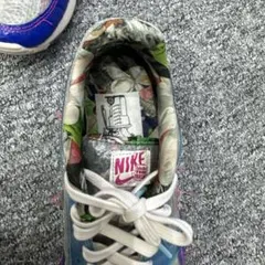 ydyohey様専用Nike Air Max フラワーパターンシューズのサムネイル