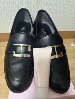 DIANA ローファー 23.5cm ブラック ゴールド金具のサムネイル