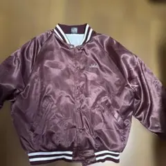 バーガンディ サテンスタジャン