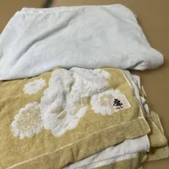 花柄タオルケット 白(ライトブルー)とベージュ まとめ売り 2点