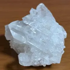 水晶クラスター　天然石鉱物原石レインボー虹