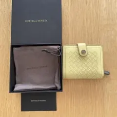 ボッテガべネタ　二つ折財布