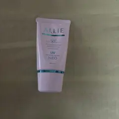 Kanebo ALLIE エクストラUVジェル ミネラルモイスト ネオのサムネイル