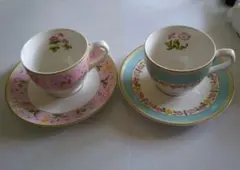 NARUMI 花柄ティーカップ ピンク花柄とブルー花柄の2セット