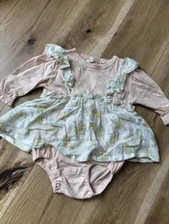 Cottoli フリル付きロンパース