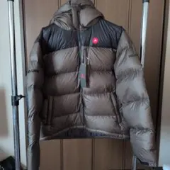 定価44000円 X-LARGE × Marmot コラボHOODED DOWNのサムネイル