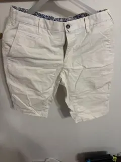 ハーフパンツ　ニコール　白のサムネイル