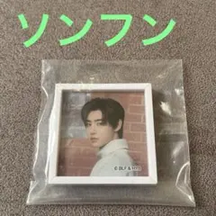 2025年最新】enhypen缶バッジの人気アイテム - メルカリ