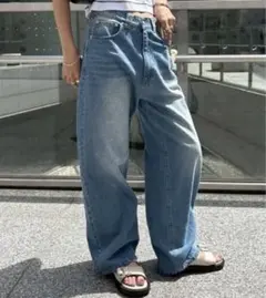 ワイドデニムパンツのサムネイル