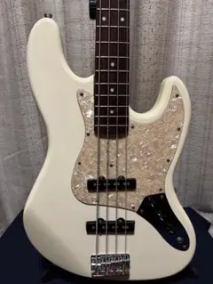 Item thumbnail for item 151e2533-75a7-4a04-884c-79a7f0fd38fd