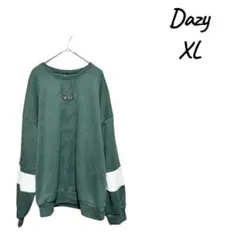 Dazy XL グリーン ホワイト スウェット，トレーナーオーバーサイズ
