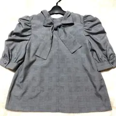 INGNI イング　ボウタイ付きブラウス　パフスリーブ