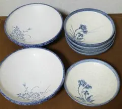 お皿7枚セット　大2枚　小5枚　花柄　　　お皿　和食器　昭和レトロ