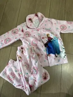 キッズ　アナと雪の女王 フリースパジャマ 110サイズ