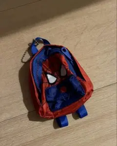 スパイダーマン　ガチャガチャ　ミニリュック
