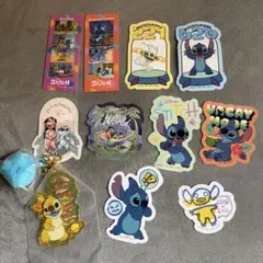 Disney Stitch アクリルキーホルダー ステッカースティッチ　ルーベンのサムネイル