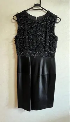 ブラック ノースリーブワンピース