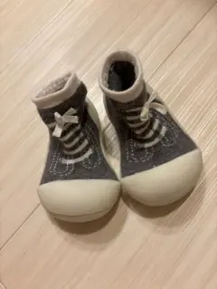 ファーストシューズ Baby feet 11.5サイズ　値下げしました　灰色