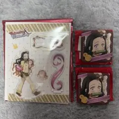 鬼滅の刃 バレンタイン ホワイトデー アクリルスタンド&缶バッジ2点竈門ねずこ