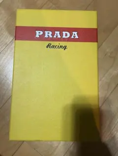 プラダ✖︎ウェスアンダーソン