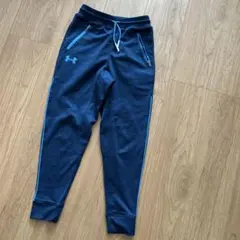 アンダーアーマー　ジャージ　130〜140サイズ