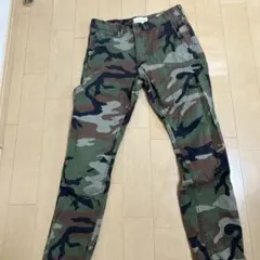 カモ パンツ