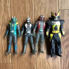 仮面ライダー フィギュア 4体セット