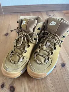 ハイカットブーツ ブラウン