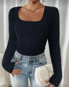 無地 スクエアネックセーター