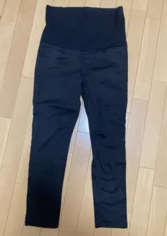 UNIQLO マタニティ　黒　デニムパンツ