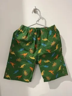 恐竜柄 ハーフパンツ 106-115cm