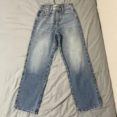 ZARA デニムパンツ　32