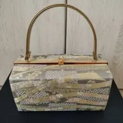 Item thumbnail for item 1fcde43f-627b-4901-9264-7a8715d7950b