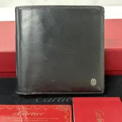 新品同様‼️ カルティエ　Cartier パシャ　財布　二つ折り　折り財布のサムネイル