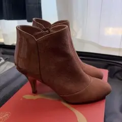 ブラウン スエード ブーティ ヒール7.5cm 日本製