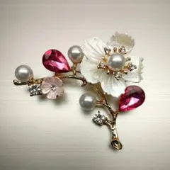 新品　ブローチ　桜　フラワー　パール　ホワイト　☆12