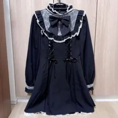 pium スクエアフリルリボンドーリーワンピース - メルカリ