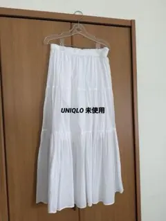 【未使用】UNIQLOホワイト フレアスカート