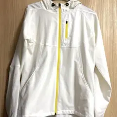 アンダーアーマー　白　レディース　ジャケット