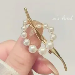 【即日発送‼️】ブローチ　パールゴールド入学式卒業式コサージュビジュー入園式