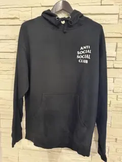 ANTI SOCIAL SOCIAL CLUB パーカー
