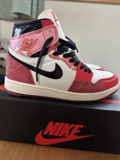 NIKE Air Jordan 1 赤白黒 ハイカット